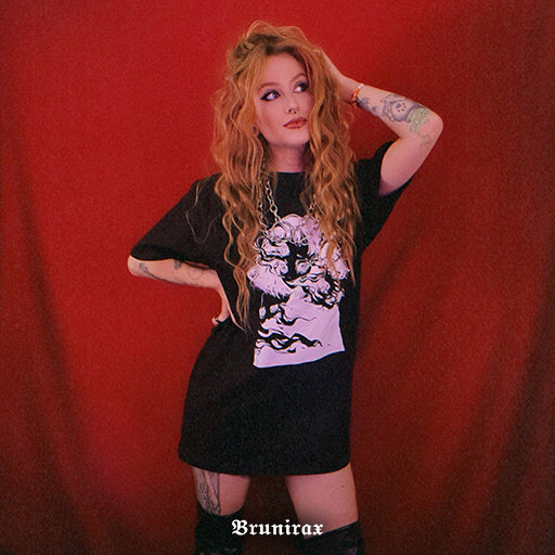 Ghost Girl - Unisex T-Shirt