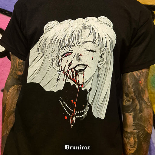 Nadia Vampire Lady - Premium Heavyweight 220g T-Shirt